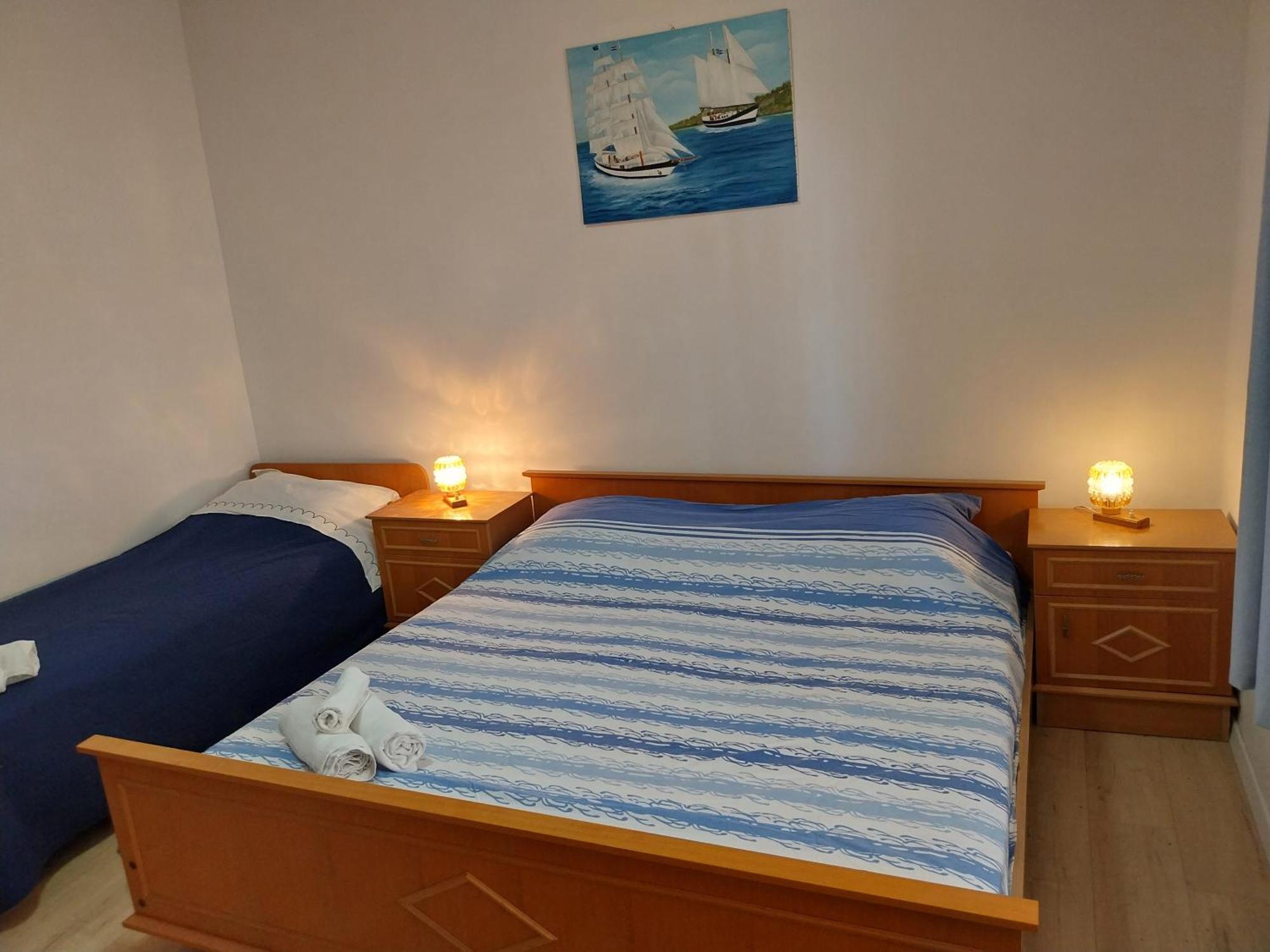 Apartman Lu Jesenice (Split-Dalmatia) Quarto foto